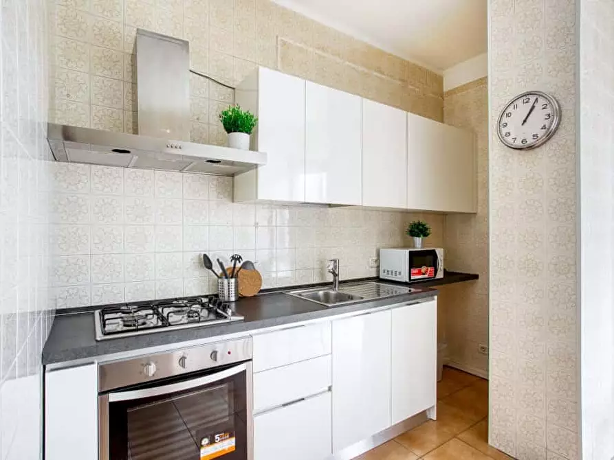 Immagine 20 di Camera in affitto  in Via Ronchi24 a Milano