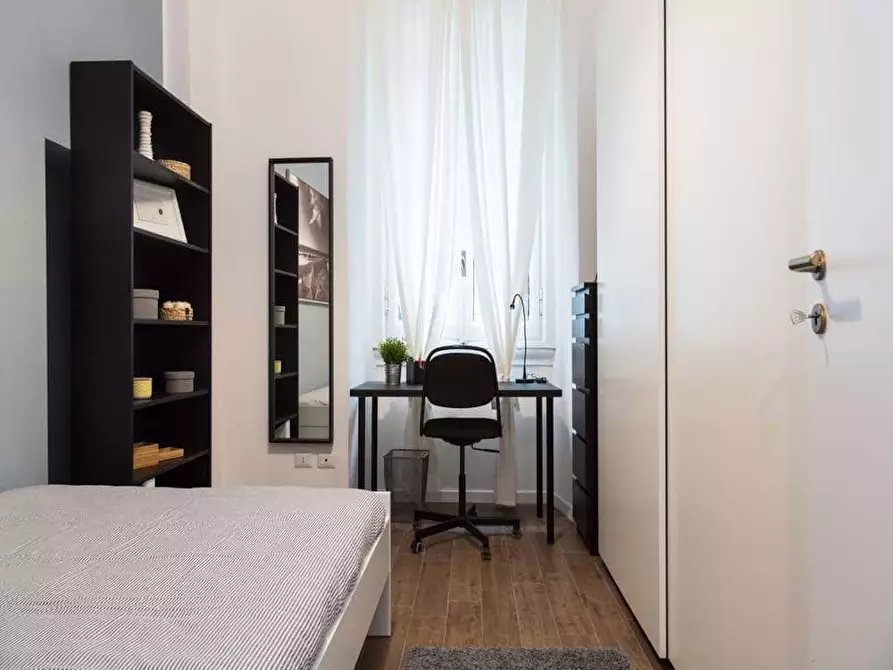 Immagine 4 di Camera in affitto  in Via Saverio Mercadante17 a Milano