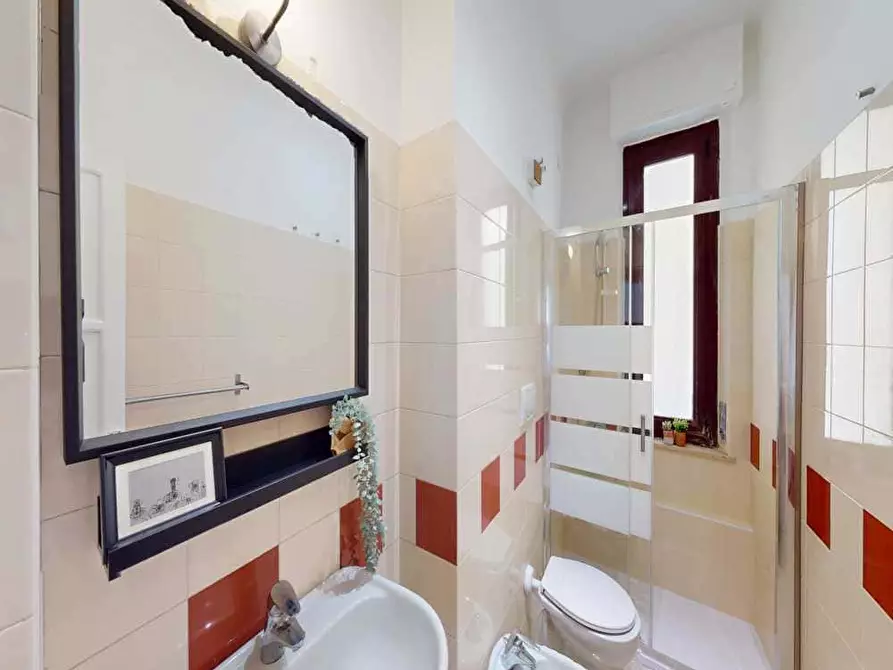 Immagine 25 di Camera in affitto  in Via Giuseppe Meda34 a Milano