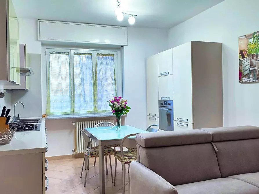 Immagine 20 di Appartamento in affitto  in Piazza Rosa Scolari a Milano