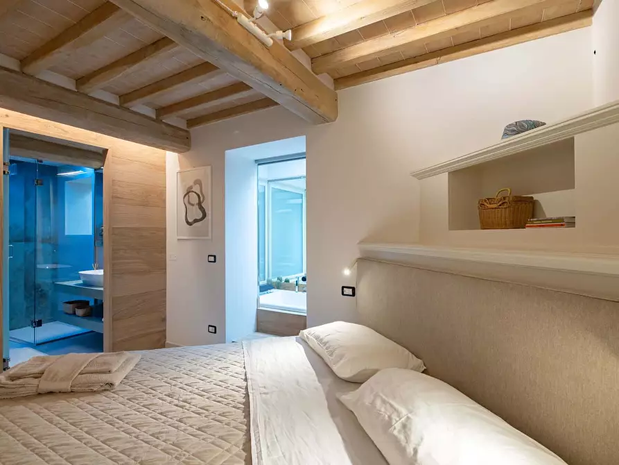 Immagine 28 di Appartamento in affitto  in Località Torreone95 a Cortona