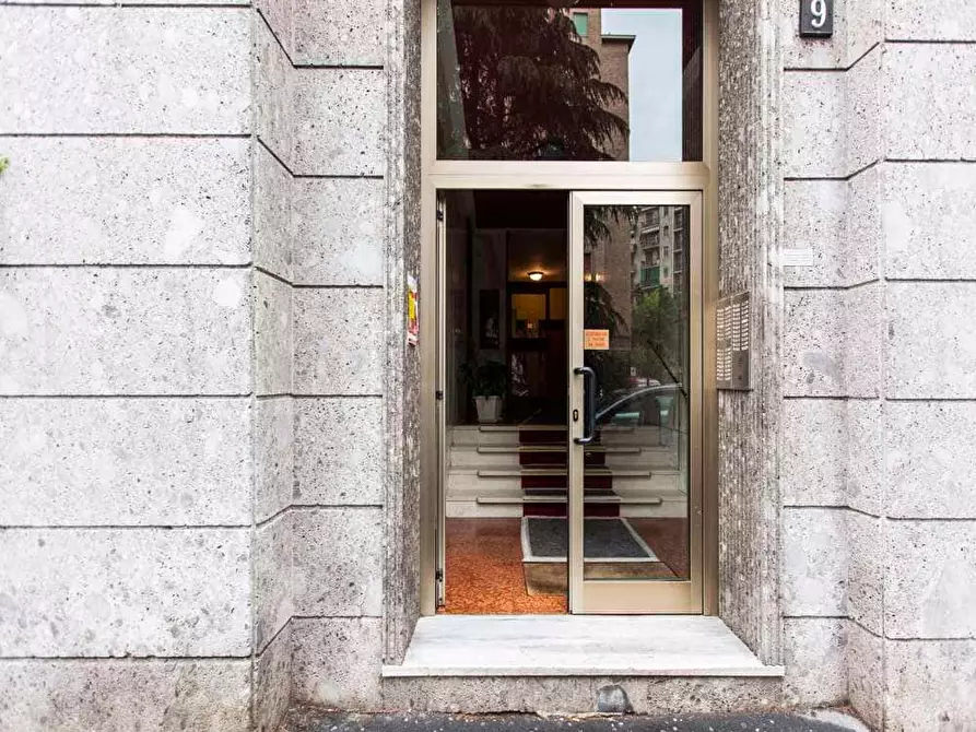 Immagine 10 di Camera in affitto  in Via Salvatore Barzilai9 a Milano