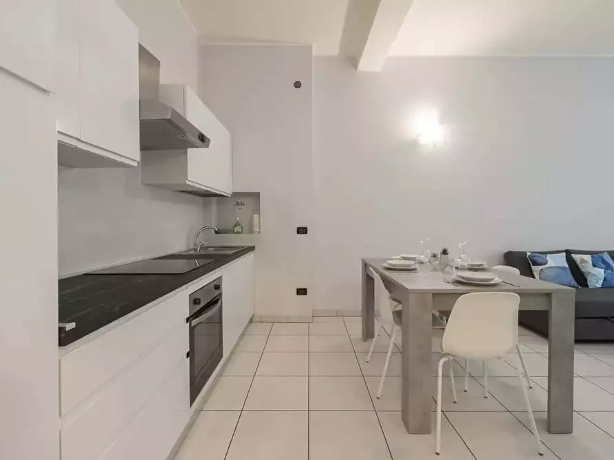 Immagine 10 di Appartamento in affitto  in Via Alessandro Visconti d'Aragona22 a Milano