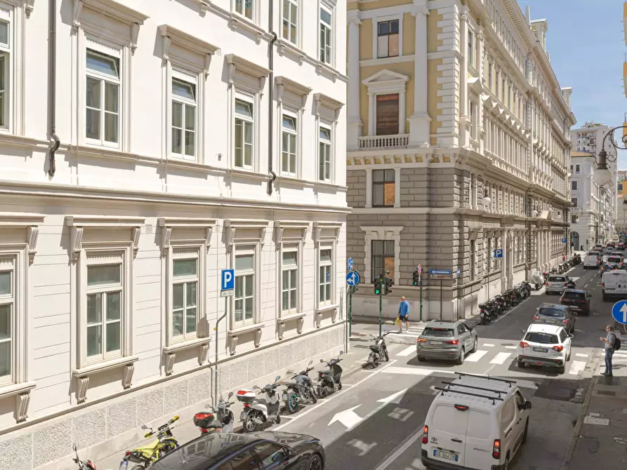 Immagine 17 di Appartamento in affitto  in Via Milano7 a Trieste