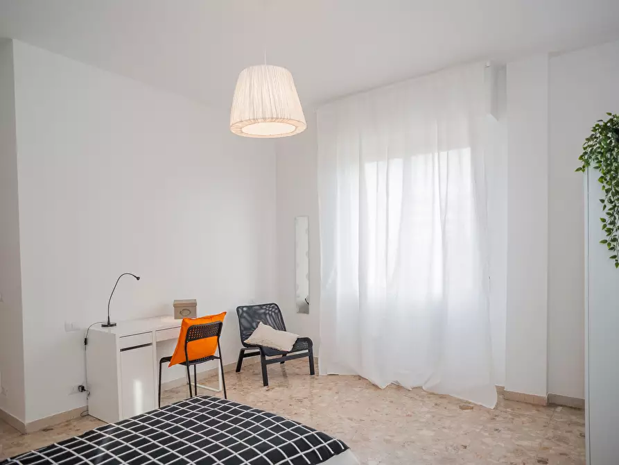 Immagine 2 di Camera in affitto  in Via Francesco Baracca185 a Firenze