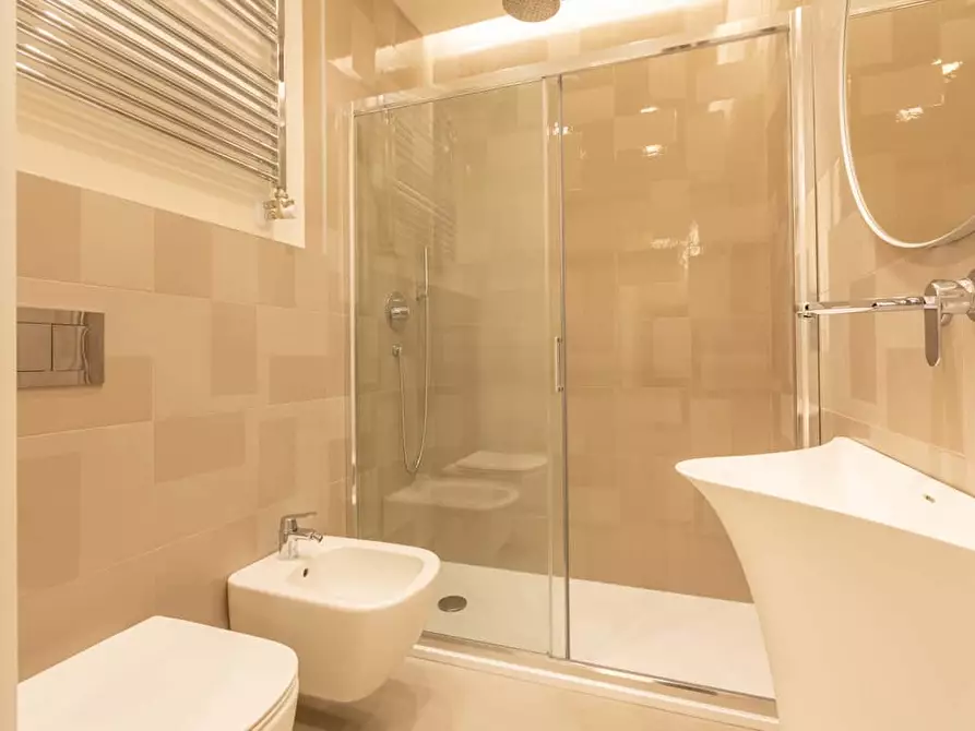 Immagine 18 di Appartamento in affitto  in Viale Piceno1 a Milano