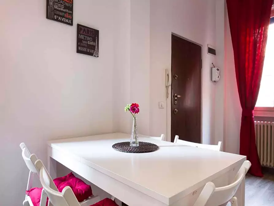 Immagine 19 di Camera in affitto  in Viale Coni Zugna27 a Milano