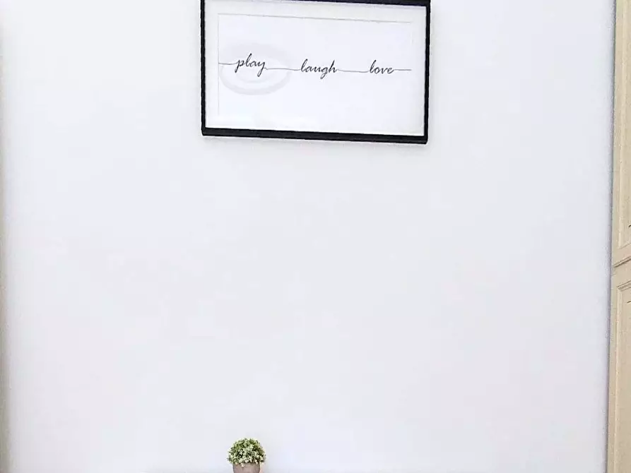 Immagine 20 di Appartamento in affitto  in Via Tavazzano a Milano