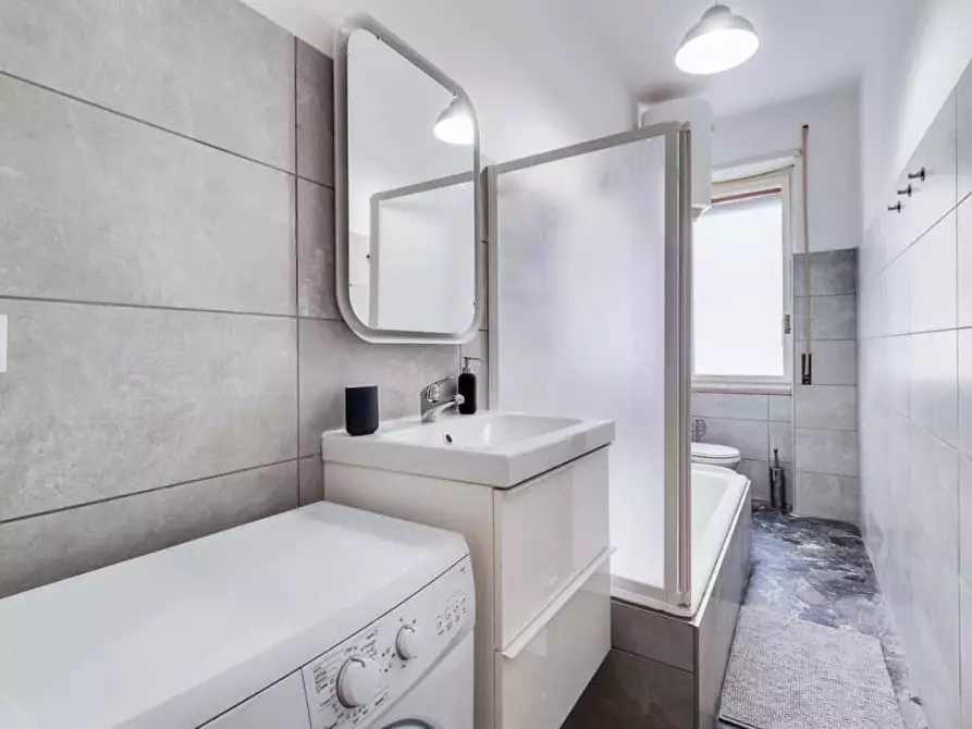 Immagine 6 di Camera in affitto  in Piazza Geremia Bonomelli4 a Milano