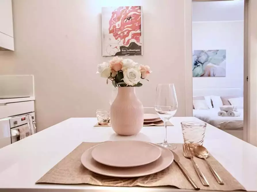 Immagine 14 di Appartamento in affitto  in Via Carlo Tenca7 a Milano