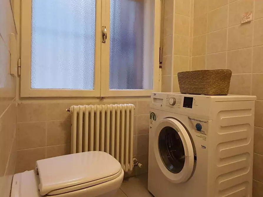 Immagine 7 di Camera in affitto  in Via San Giovanni a Trento