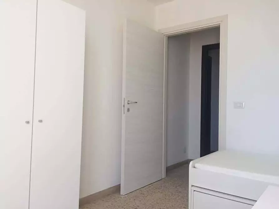 Immagine 3 di Camera in affitto  in Via Ingurtosu9 a Cagliari