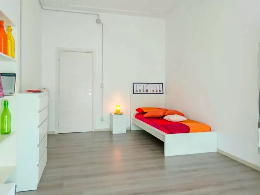 Immagine 2 di Camera in affitto  in Piazza Tancredi Galimberti25 a Torino