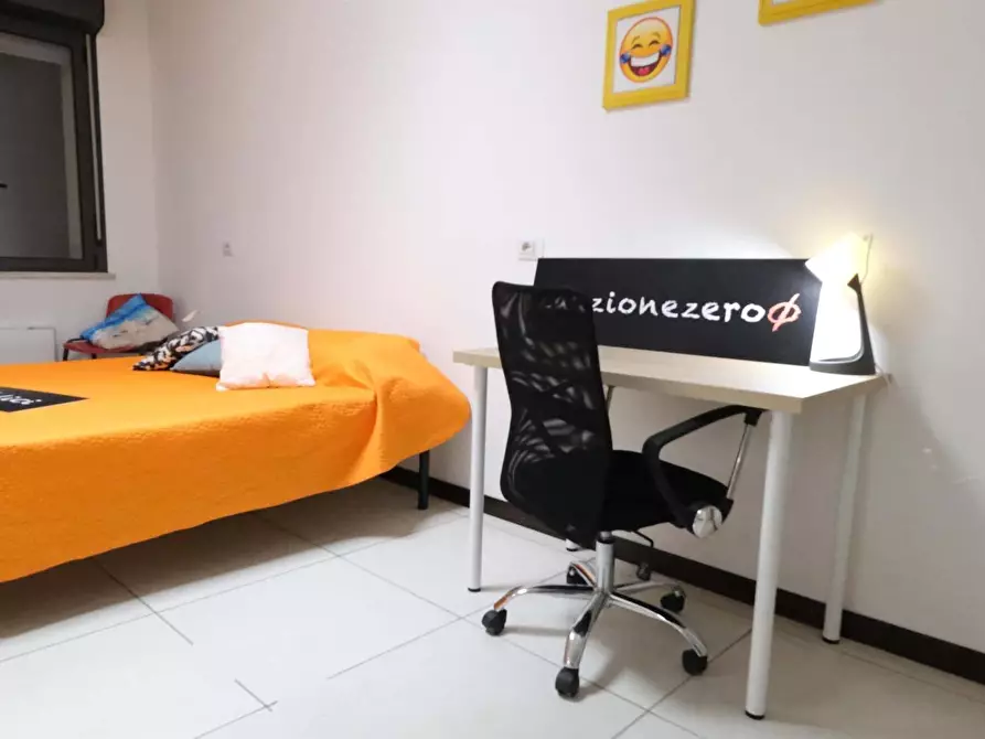 Immagine 6 di Camera in affitto  in Via Michele Coppinosnc a Sassari