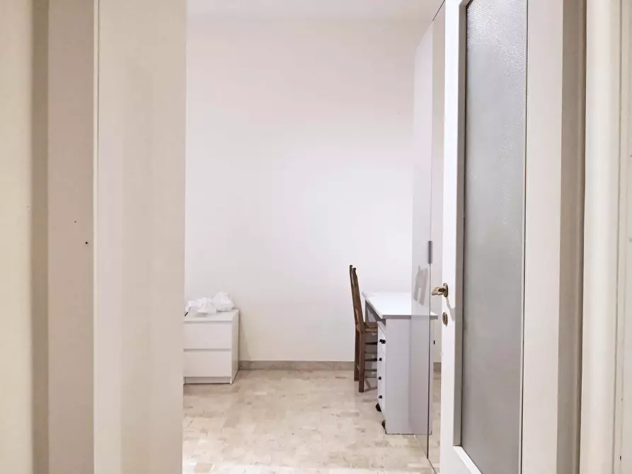 Immagine 12 di Appartamento in affitto  in Via Vincenzo Monti55 a Milano
