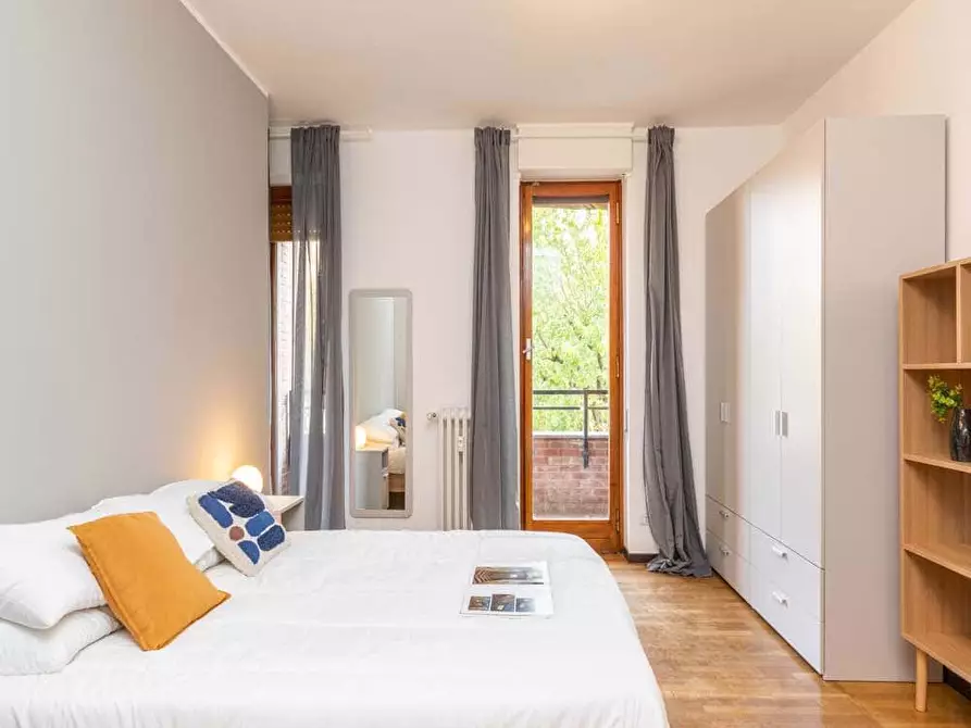 Immagine 8 di Camera in affitto  in Viale Tibaldi54 a Milano