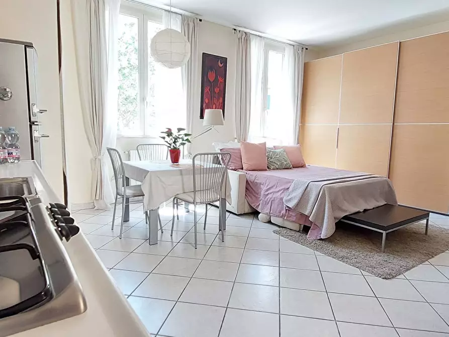 Immagine 2 di Appartamento in affitto  in Piazza Pamela Ognissanti33 a Livorno