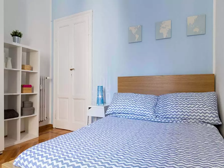 Immagine 3 di Camera in affitto  in Via Carlo Farini40 a Milano