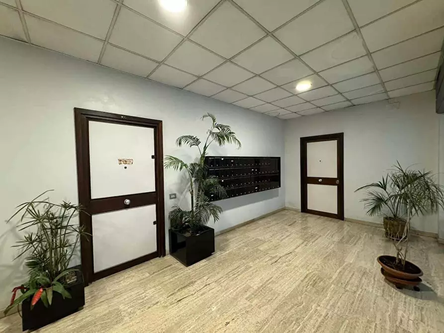 Immagine 5 di Appartamento in affitto  in Via Appia Nuova37 a Roma