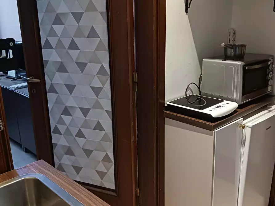 Immagine 19 di Appartamento in affitto  in Via dei Piatti8 a Milano