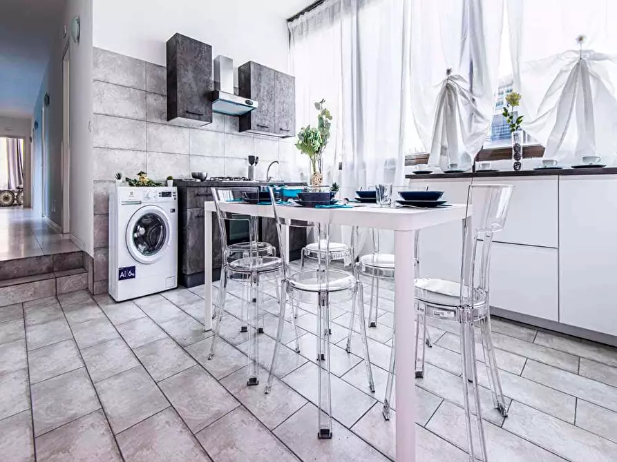 Immagine 24 di Camera in affitto  in Via Carlo Imbonati35 a Milano