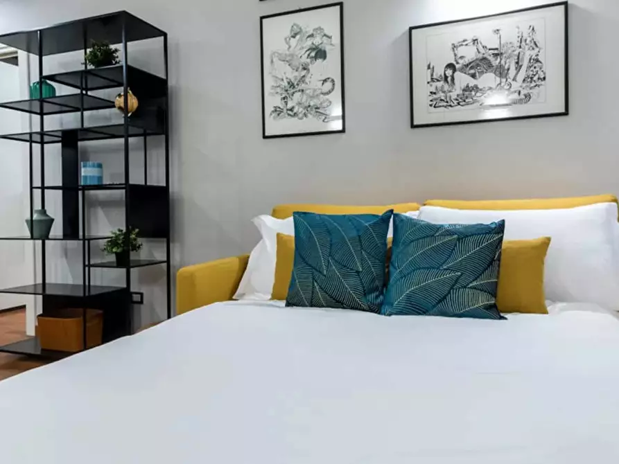 Immagine 8 di Appartamento in affitto  in Largo Cairoli a Milano