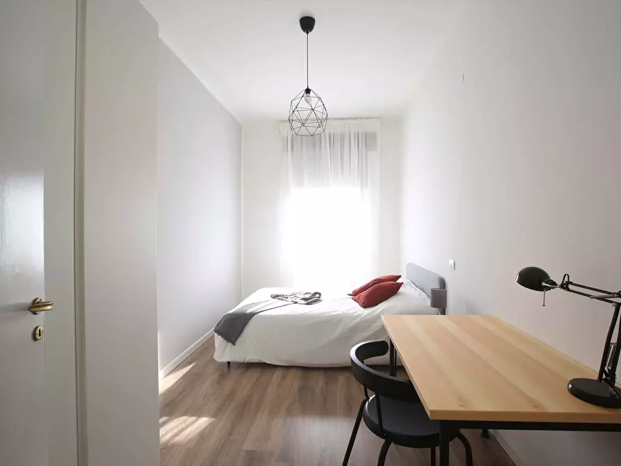 Immagine 5 di Camera in affitto  in Via Giuseppe Soli9 a Modena