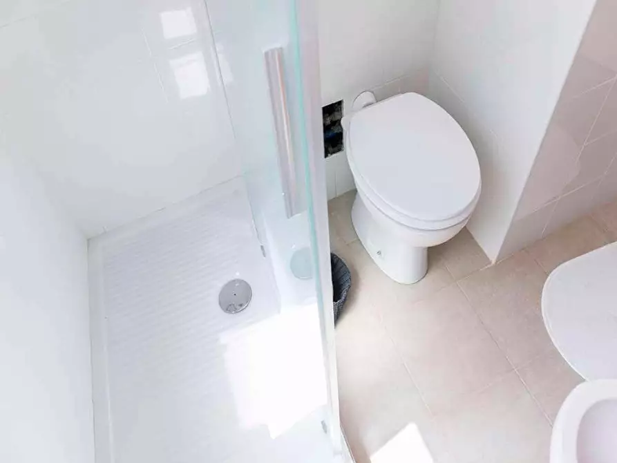 Immagine 16 di Camera in affitto  in Largo Cavalieri di Malta10 a Milano