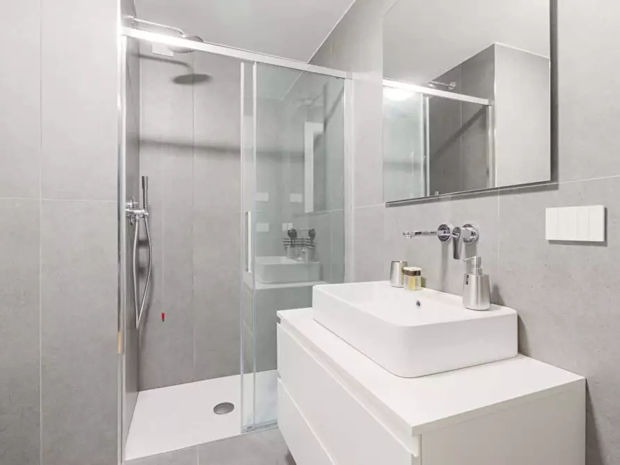 Immagine 18 di Appartamento in affitto  in Via Errico Petrella4 a Milano