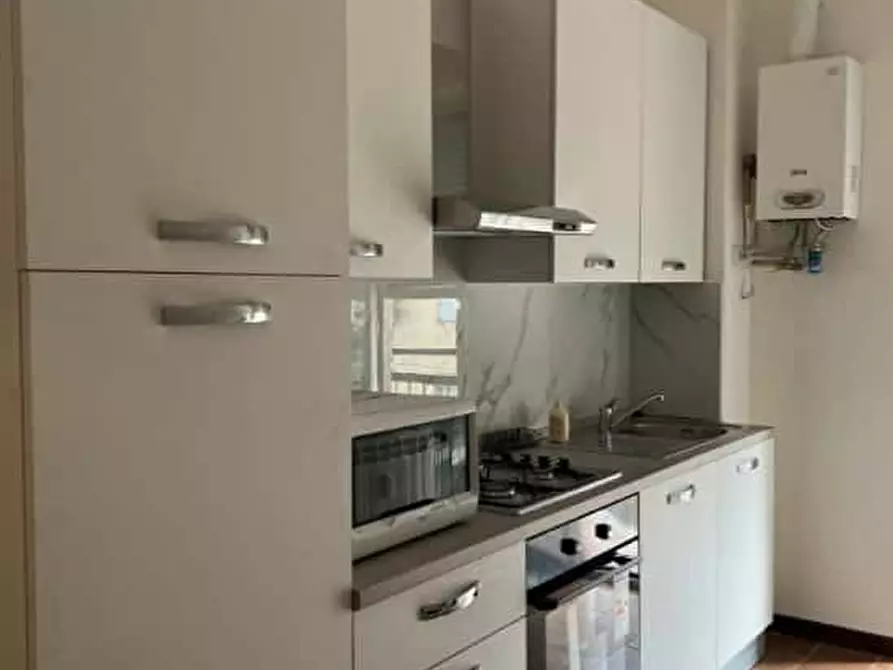 Immagine 10 di Camera in affitto  in Via Vipacco4 a Milano