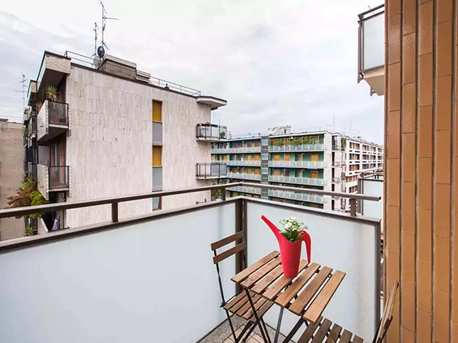 Immagine 1 di Camera in affitto  in Via Gianni Caproni1 a Milano