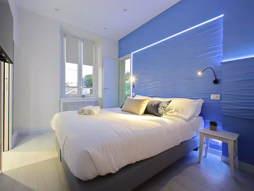 Immagine 14 di Appartamento in affitto  in Via Taranto93 a Roma