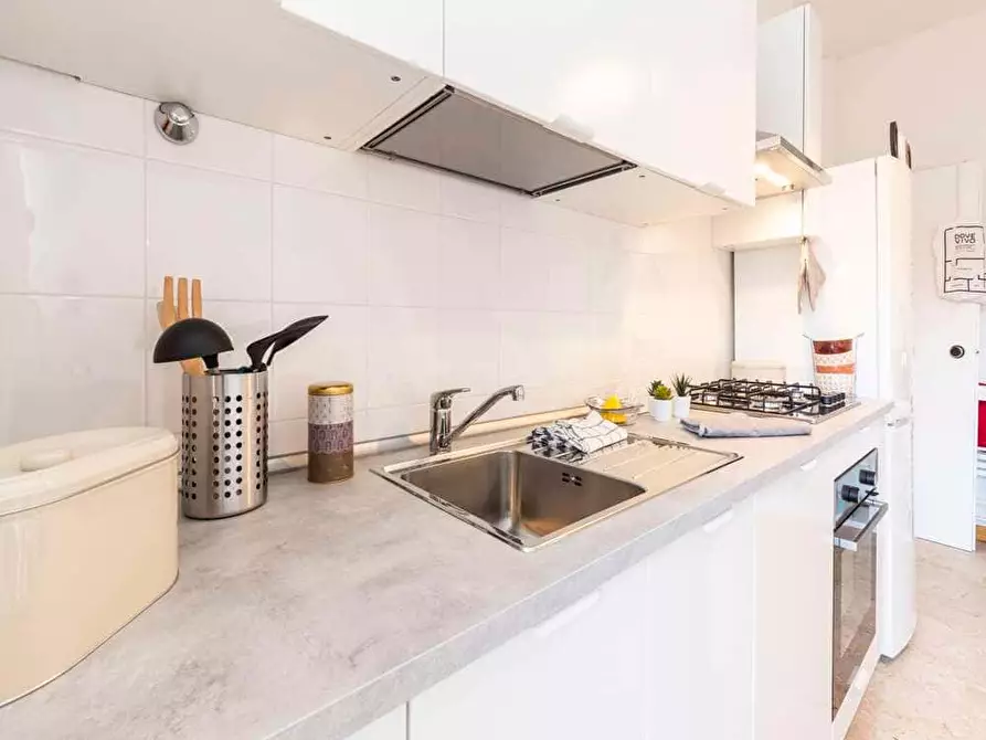 Immagine 17 di Camera in affitto  in Via Comelico3 a Milano