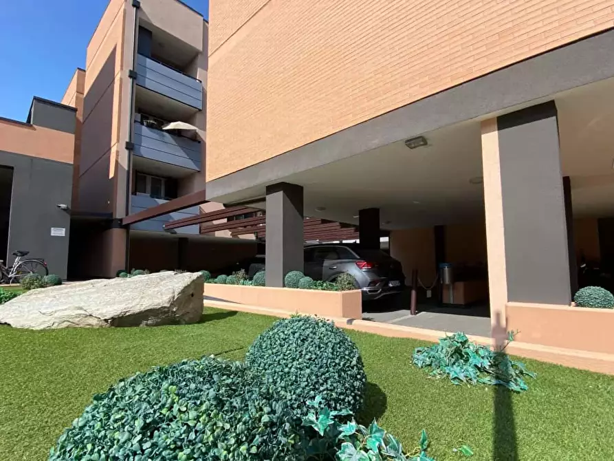 Immagine 34 di Appartamento in affitto  in Via Donato Creti24 a Bologna