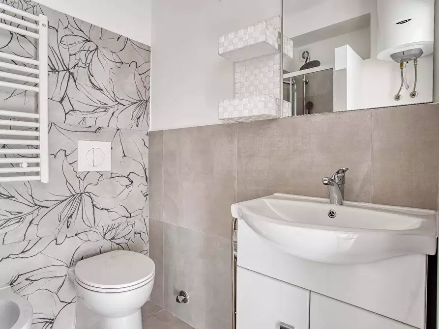 Immagine 21 di Appartamento in affitto  in Via Giovanni Battista Cassinis1 a Milano