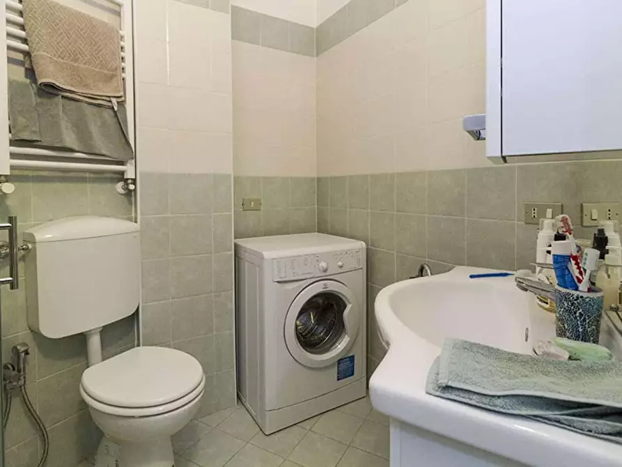 Immagine 9 di Camera in affitto  in Via Perugino a Milano