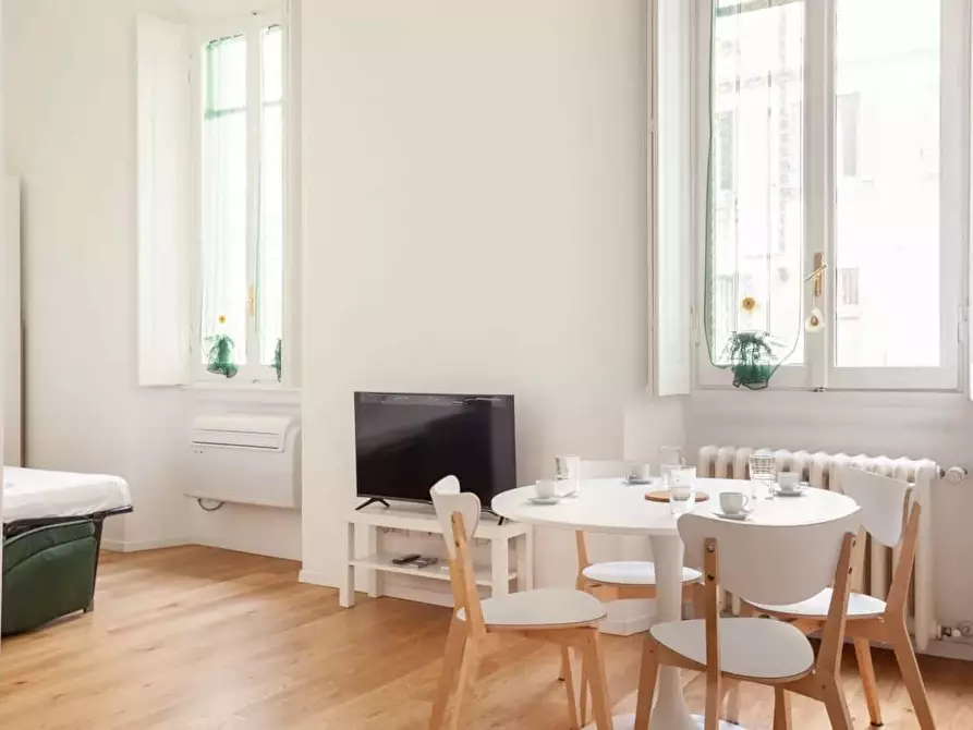 Immagine 32 di Appartamento in affitto  in Via Francesco Melzi d'Eril38 a Milano