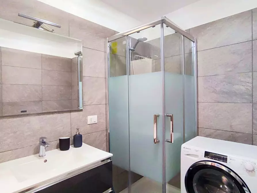 Immagine 11 di Appartamento in affitto  in Via Ercole Oldofredi a Milano