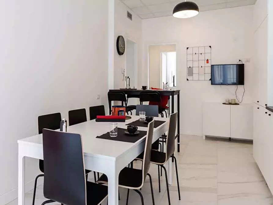 Immagine 13 di Camera in affitto  in Viale Bligny28 a Milano