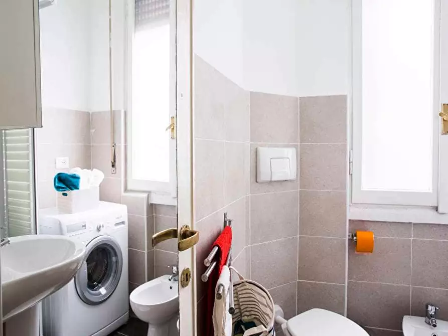 Immagine 30 di Camera in affitto  in Via Salvatore Barzilai15 a Milano