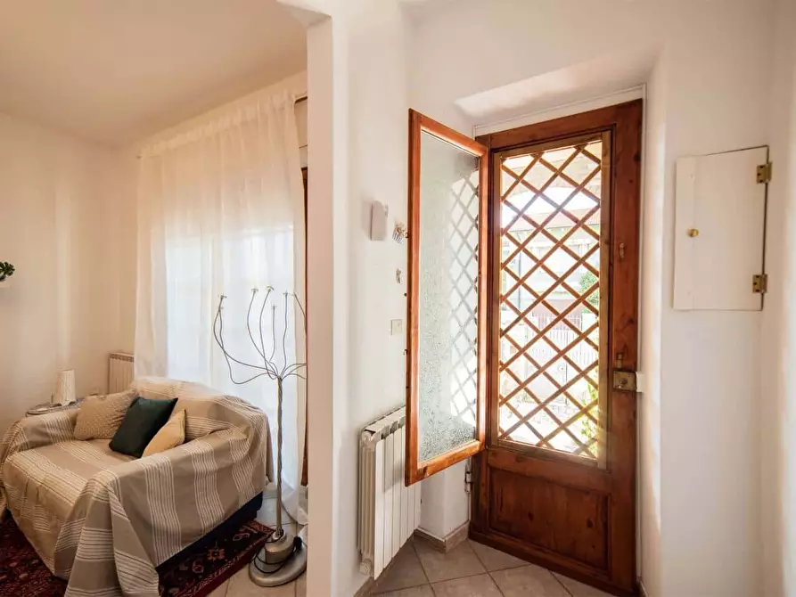 Immagine 8 di Appartamento in affitto  in Via P. Boccella11 a Camaiore