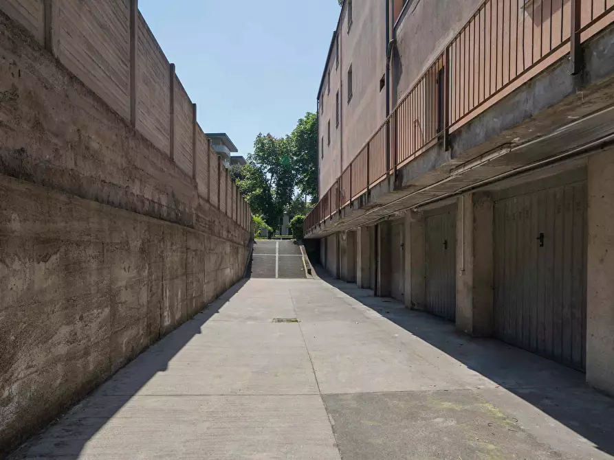 Immagine 42 di Appartamento in affitto  in Viale Ippolito Nievo17 a Busto Arsizio