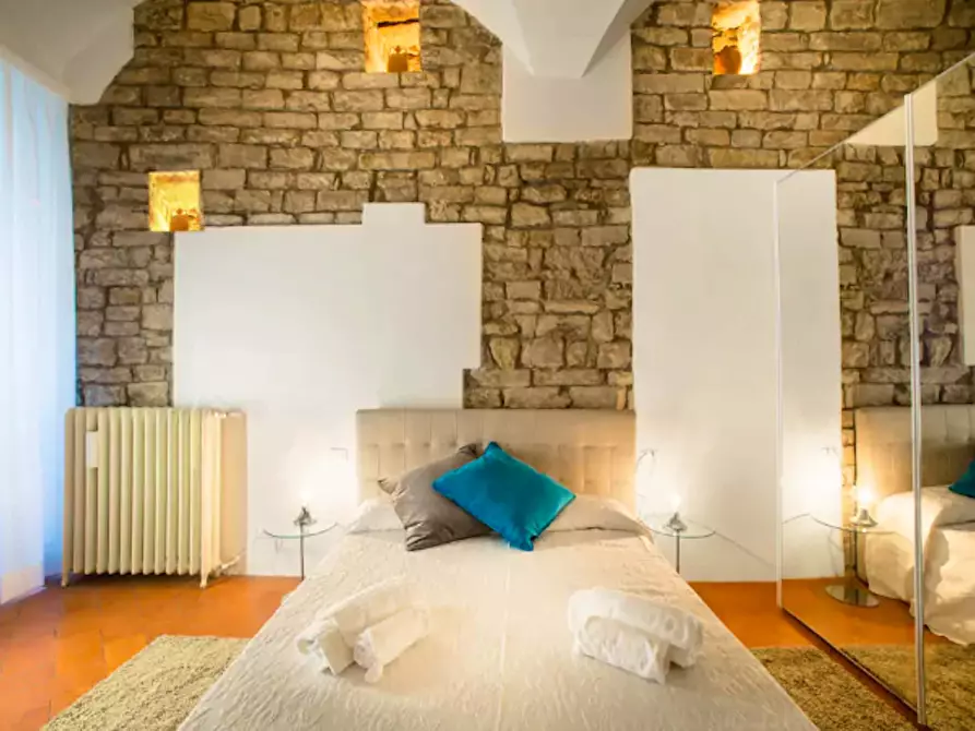 Immagine 13 di Appartamento in affitto  in Borgo Santi Apostoli a Firenze