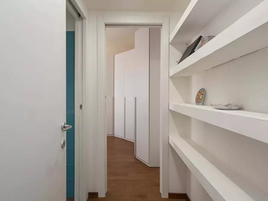 Immagine 38 di Appartamento in affitto  in Via Sebino4 a Milano