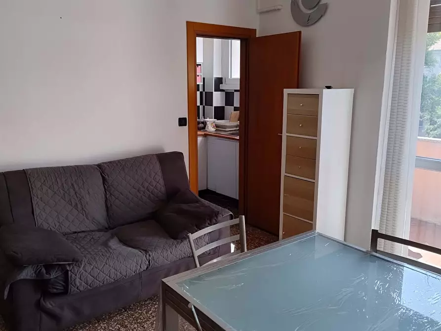 Immagine 18 di Camera in affitto  in Via Teano36 a Milano