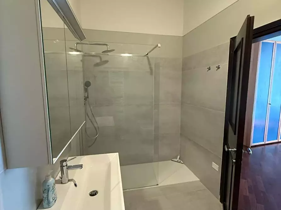 Immagine 5 di Appartamento in affitto  in Via Castiglione18 a Bologna