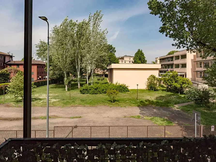 Immagine 31 di Camera in affitto  in Via Achille Feraboli a Milano