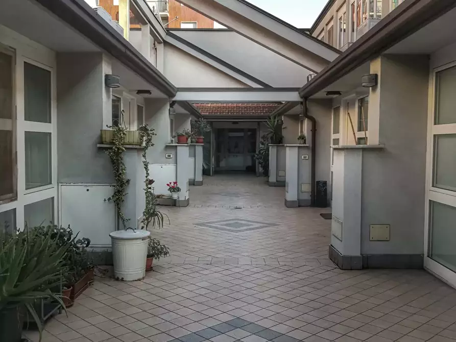 Immagine 69 di Appartamento in affitto  in Via San Benigno5 a Milano