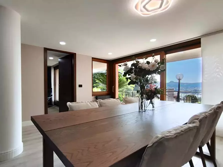 Immagine 84 di Appartamento in affitto  in Via Bellinzona55 a Como