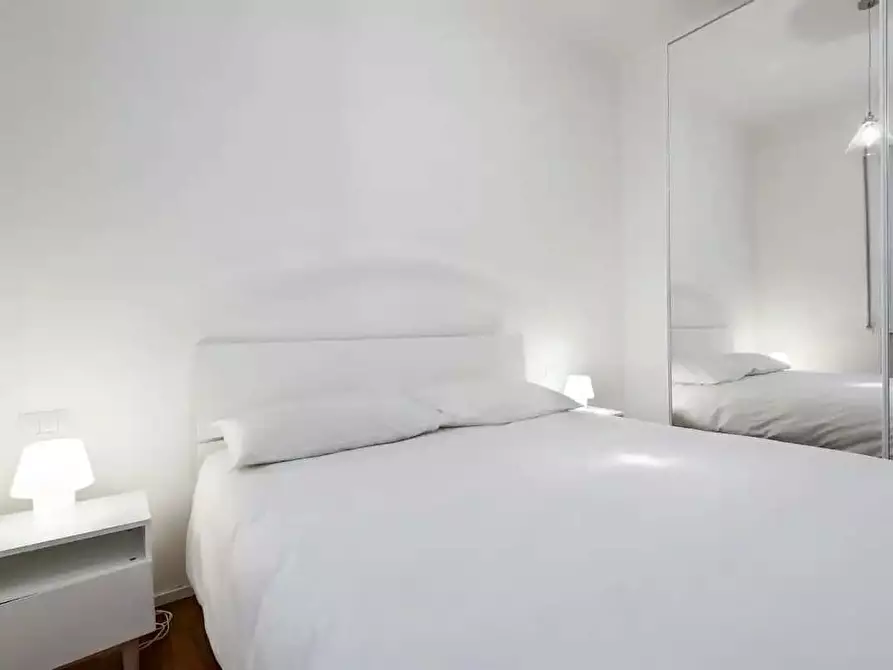 Immagine 57 di Appartamento in affitto  in Via Luigi Canonica1 a Milano